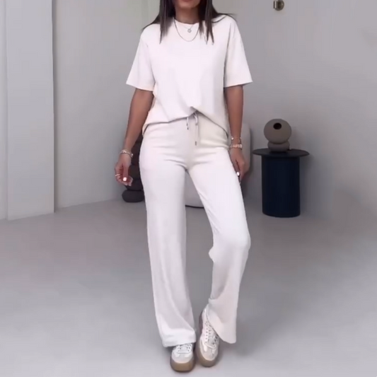 Women's Solid Short-Sleeve Tops ＆ Pants Two-Piece Set